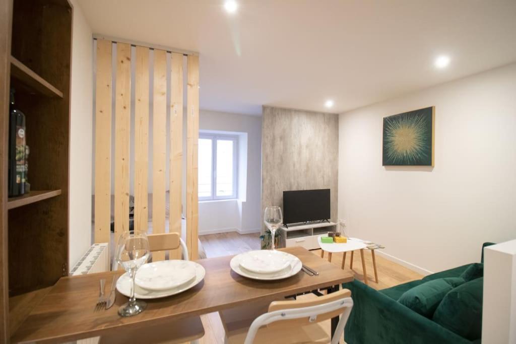 Apartmán Le Valerie Bourg-en-Bresse Exteriér fotografie